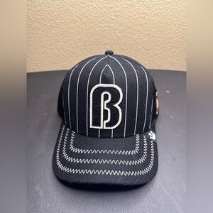 Knicks “b” goorin bros hat
